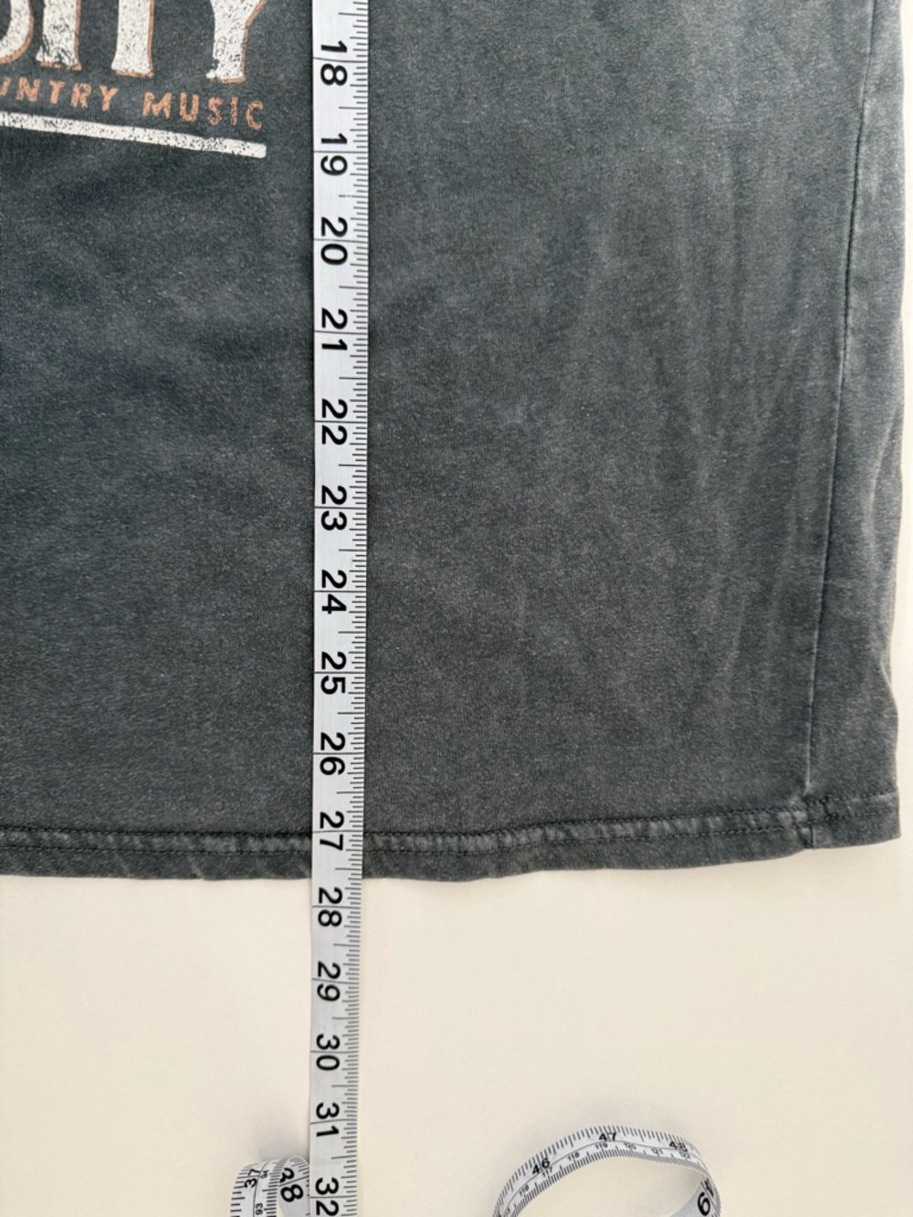 Maurices Nashville Music City Oversized Graphic Tee Gray Country Large Women’s - Picture 8 of 11